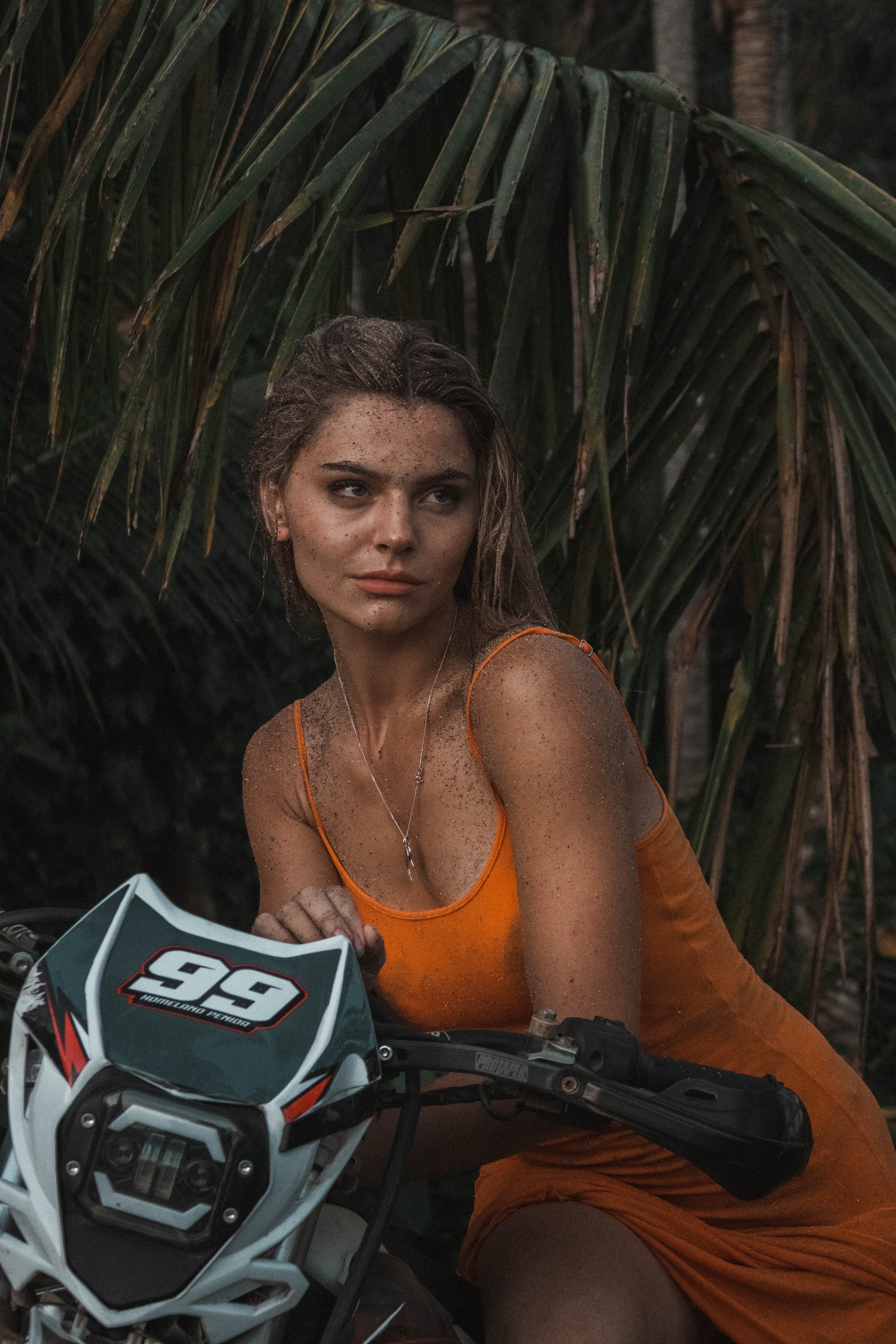 Portrait 100